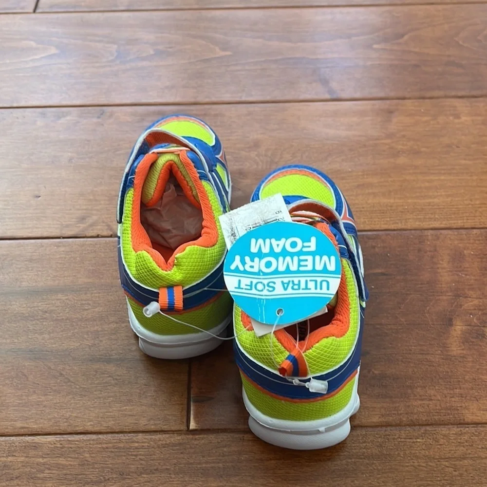 NWT Koala Kids Size 7 Baby Tennis Shoes Sneakers Memory Foam Bright Colors